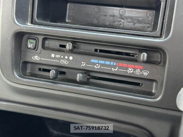 Daihatsu HIJET TRUCK 2012-02 6215426-6