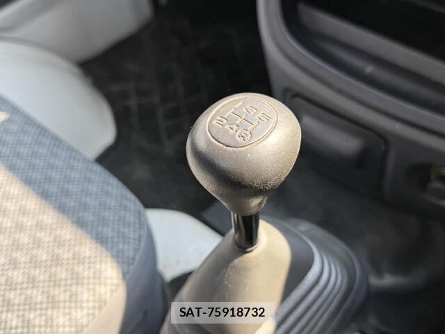 Daihatsu HIJET TRUCK 2012-02 6215426-7