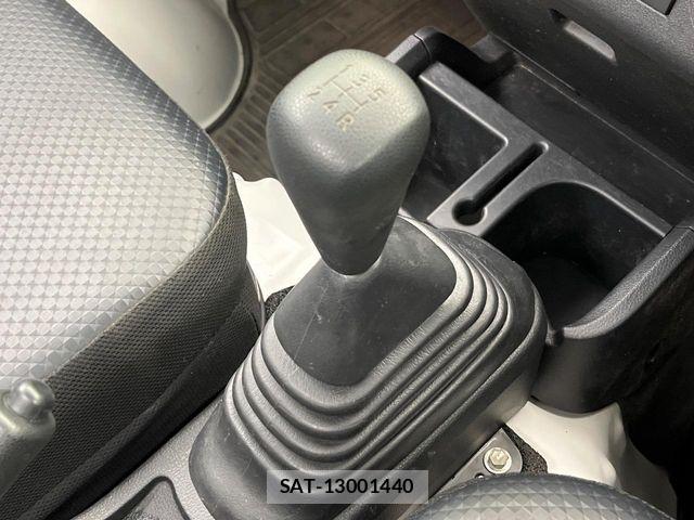 Daihatsu HIJET TRUCK 2023-03 6215419-4