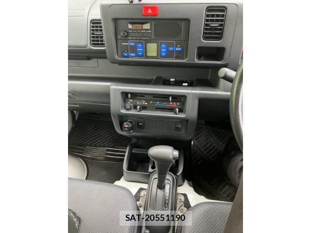 Daihatsu HIJET TRUCK 2017-10 6215427-22