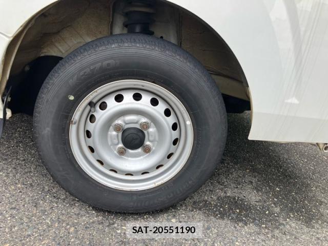 Daihatsu HIJET TRUCK 2017-10 6215427-6