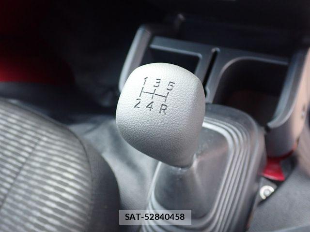 Daihatsu HIJET TRUCK 2026-04 6244429-18