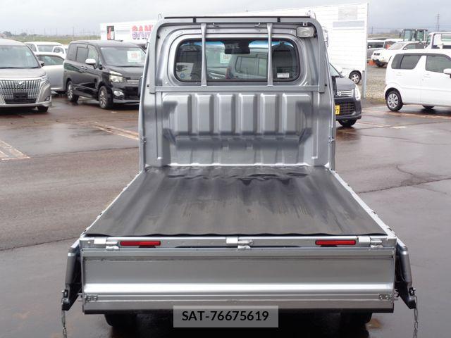 Daihatsu HIJET TRUCK 2020-10 6244442-7
