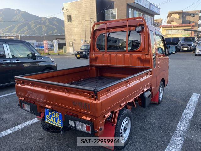 Daihatsu HIJET TRUCK 2024-04 6264371-9