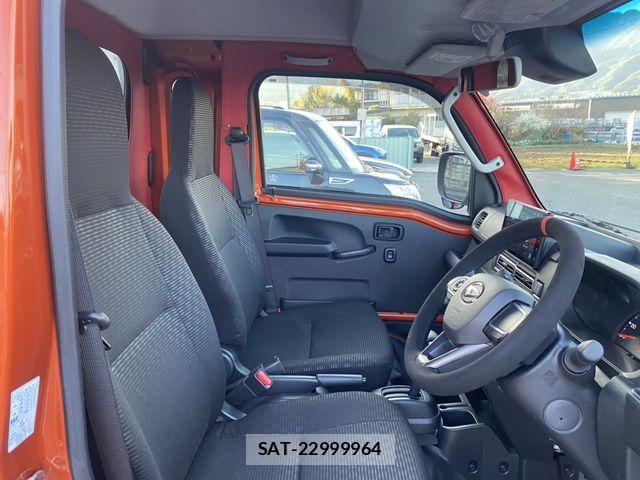 Daihatsu HIJET TRUCK 2024-04 6264371-6