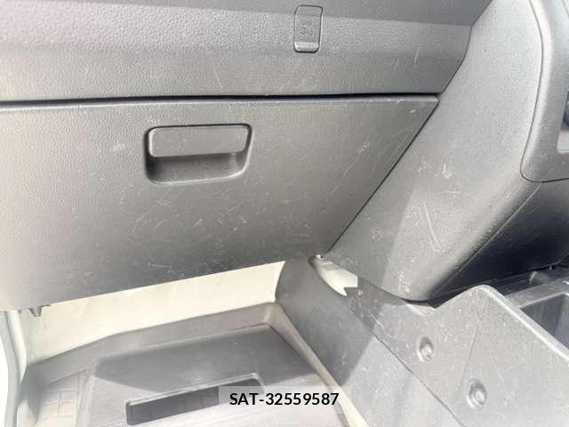 Daihatsu HIJET TRUCK 2019-02 6264372-27