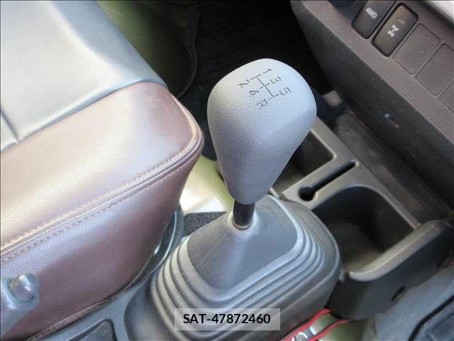 Daihatsu HIJET TRUCK 2017-08 6276458-15
