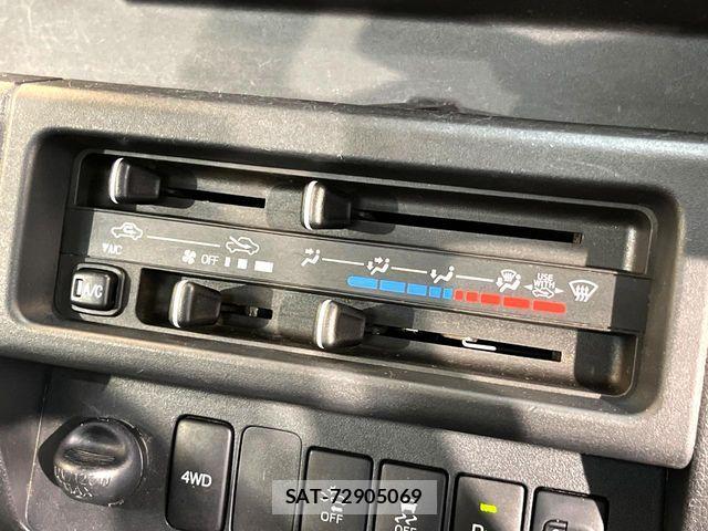 Daihatsu HIJET TRUCK 2021-07 6304462-6