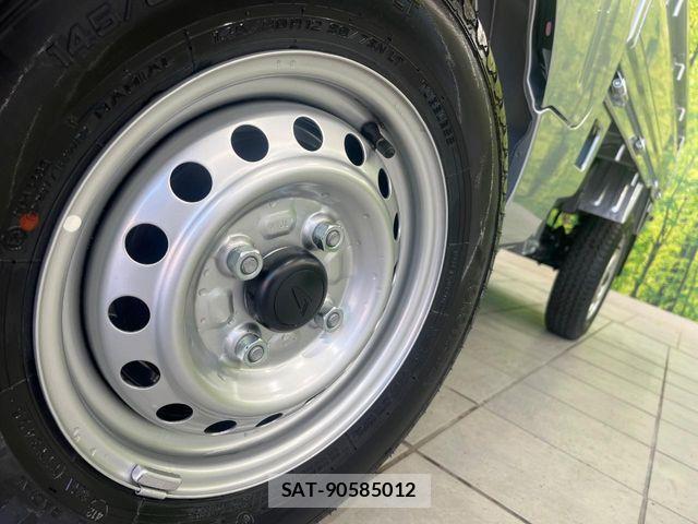 Daihatsu HIJET TRUCK 2025-09 6304461-11