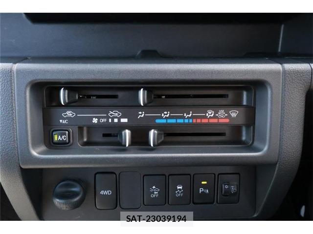 Daihatsu HIJET TRUCK 2021-07 6526296-6