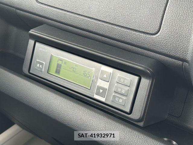 Daihatsu HIJET TRUCK 2026-01 6612228-24