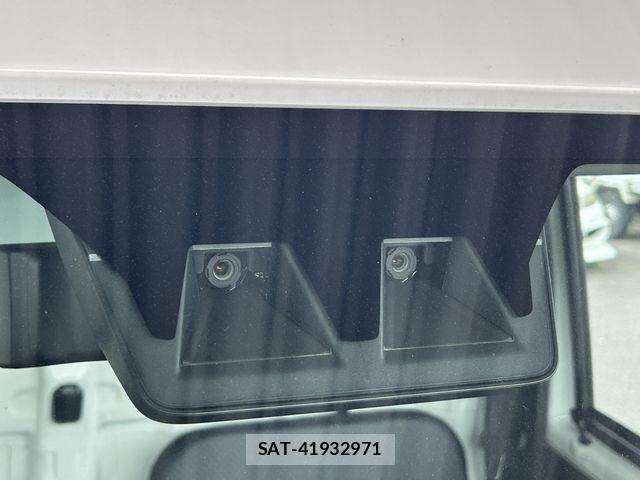 Daihatsu HIJET TRUCK 2026-01 6612228-29