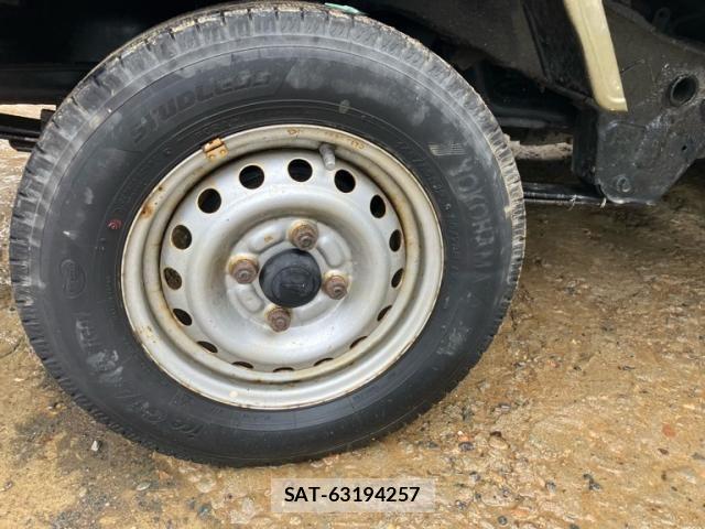 Daihatsu HIJET TRUCK 2017-02 6641679-9
