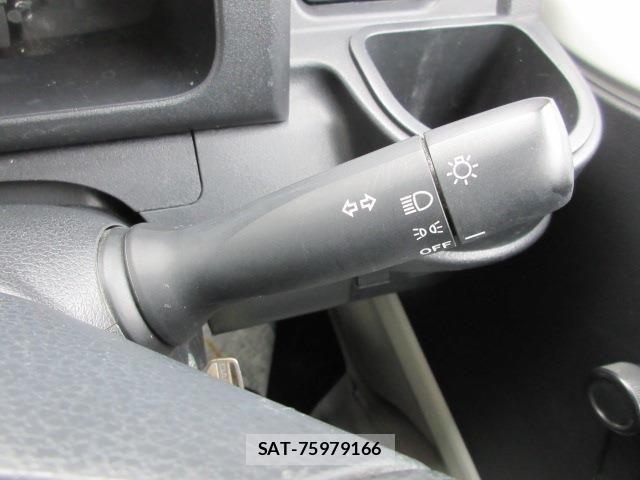 Daihatsu HIJET TRUCK 2019-12 6671810-11