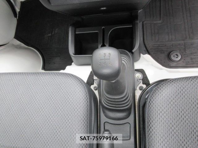 Daihatsu HIJET TRUCK 2019-12 6671810-19