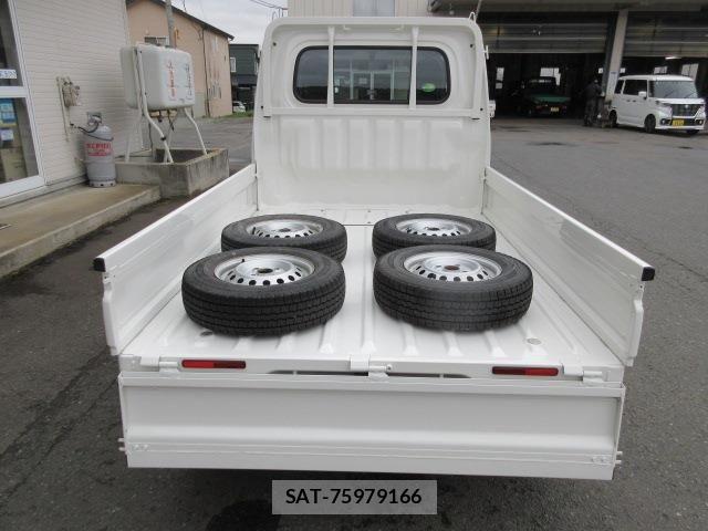 Daihatsu HIJET TRUCK 2019-12 6671810-21