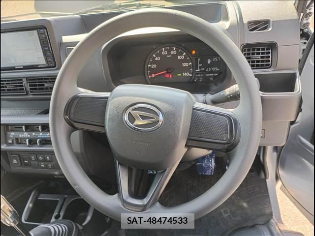 Daihatsu HIJET TRUCK 2022-06 6676271-27