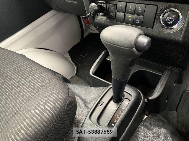 Daihatsu HIJET TRUCK 2022-06 6676266-11