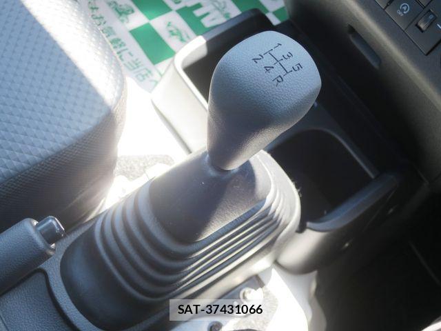Daihatsu HIJET TRUCK 2025-12 6683801-14