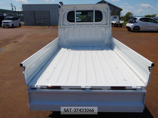 Daihatsu HIJET TRUCK 2025-12 6683801-6