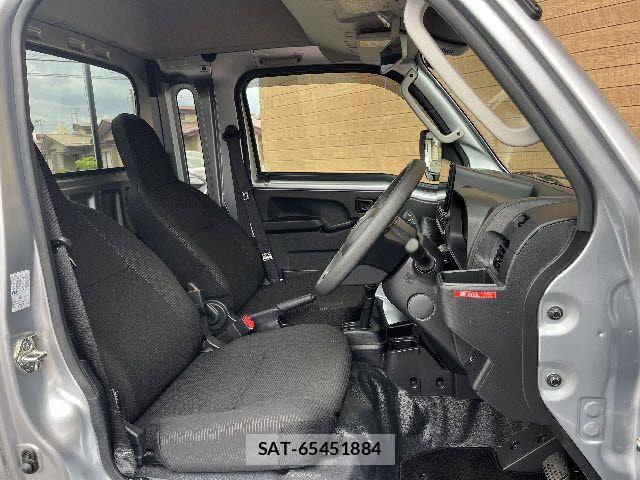 Daihatsu HIJET TRUCK 2024-07 6751852-9