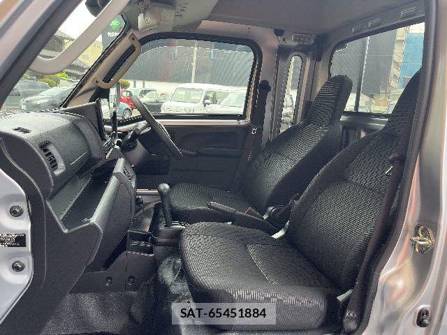 Daihatsu HIJET TRUCK 2024-07 6751852-3