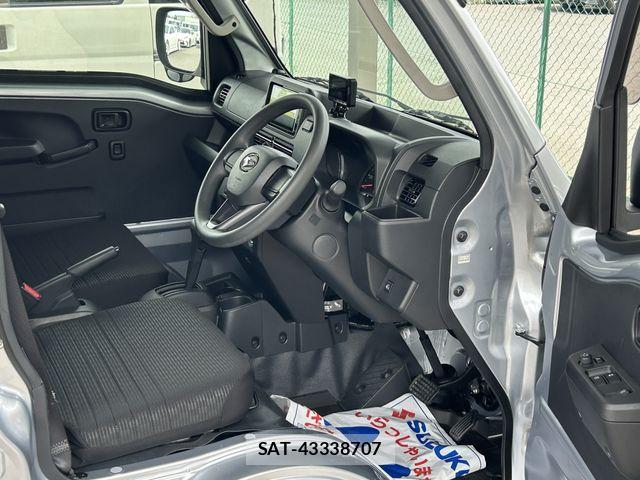 Daihatsu HIJET TRUCK 2022-11 6751851-19