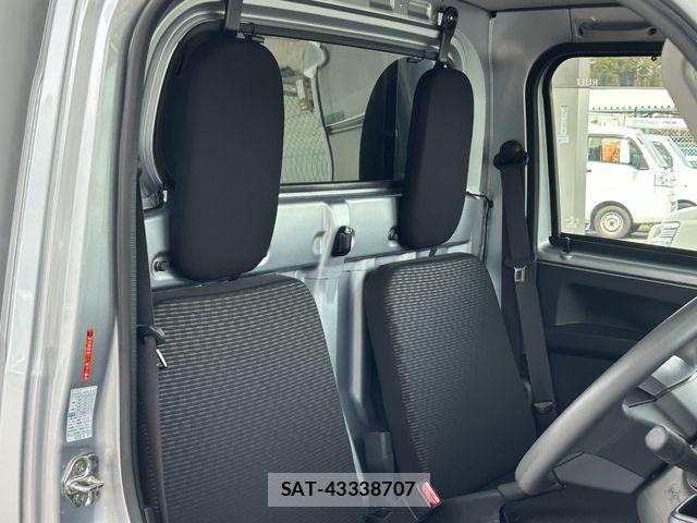 Daihatsu HIJET TRUCK 2022-11 6751851-20