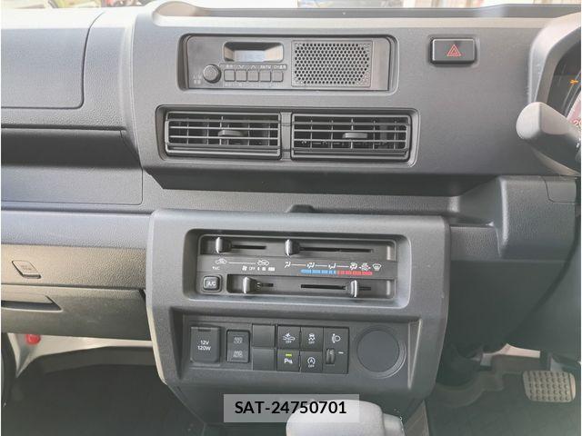 Daihatsu HIJET TRUCK 2023-11 6791078-13