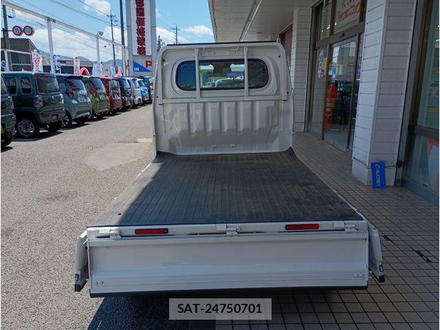 Daihatsu HIJET TRUCK 2023-11 6791078-18