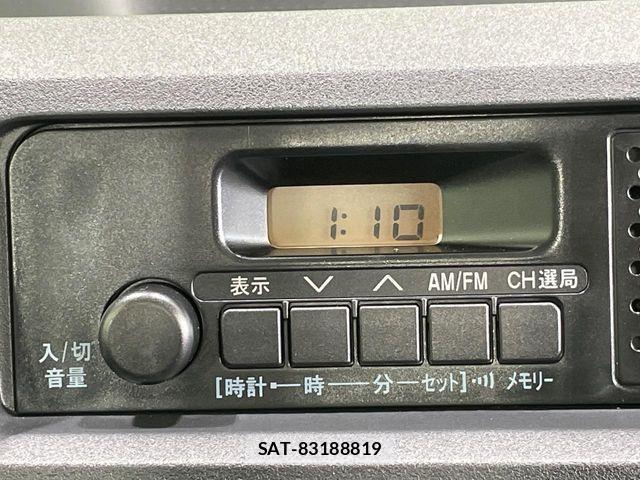 Daihatsu HIJET TRUCK 2025-06 6815265-5