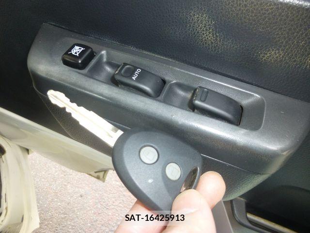 Daihatsu HIJET TRUCK 2017-04 6815266-18