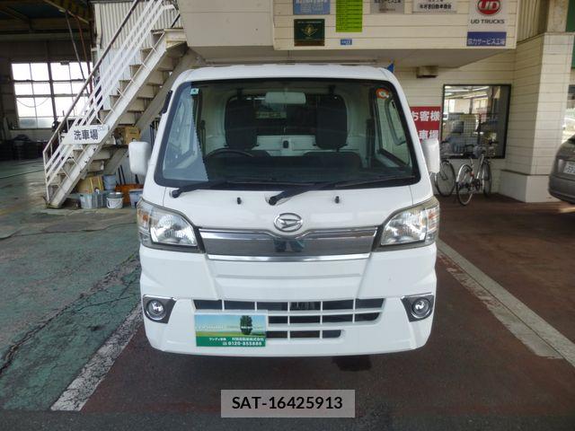 Daihatsu HIJET TRUCK 2017-04 6815266-1