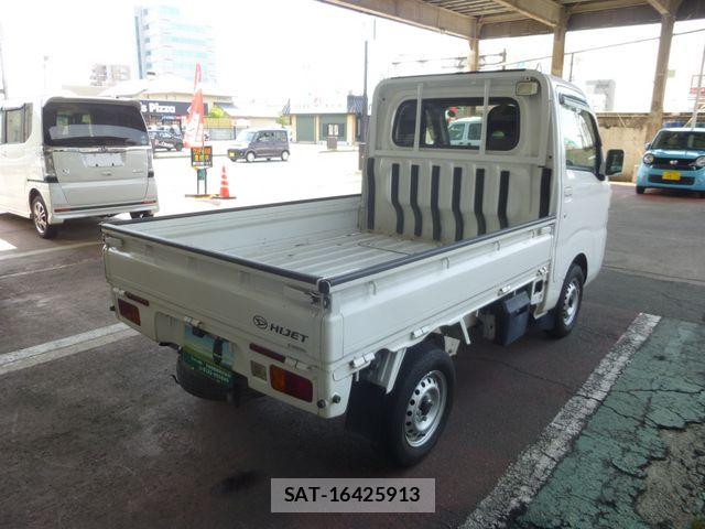 Daihatsu HIJET TRUCK 2017-04 6815266-7