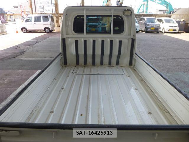 Daihatsu HIJET TRUCK 2017-04 6815266-8