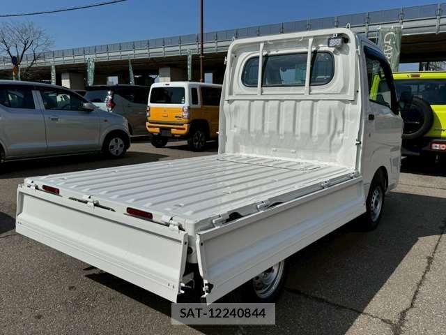 Daihatsu HIJET TRUCK 2025-12 6906174-10
