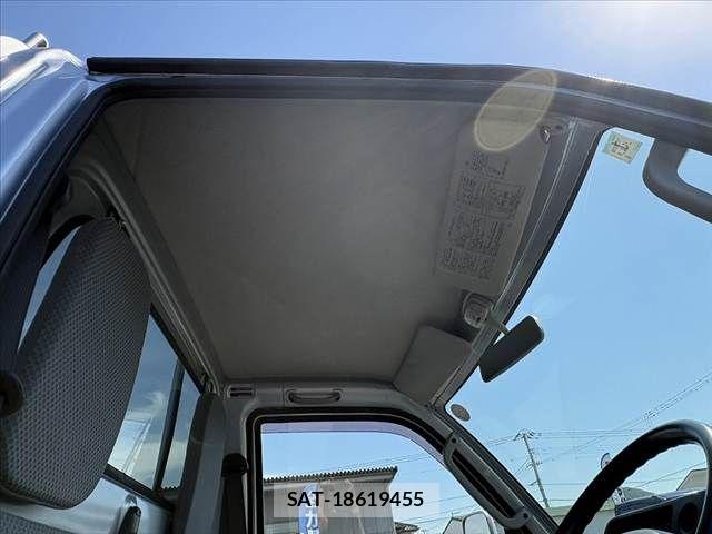 Daihatsu HIJET TRUCK 2013-01 6906190-29