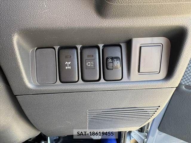 Daihatsu HIJET TRUCK 2013-01 6906190-5