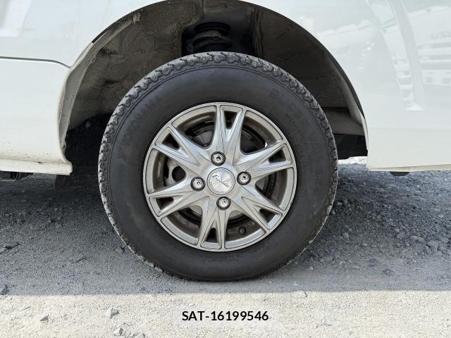 Daihatsu HIJET TRUCK 2016-08 6906185-13
