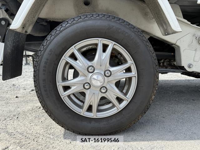 Daihatsu HIJET TRUCK 2016-08 6906185-14