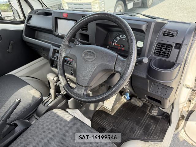 Daihatsu HIJET TRUCK 2016-08 6906185-18