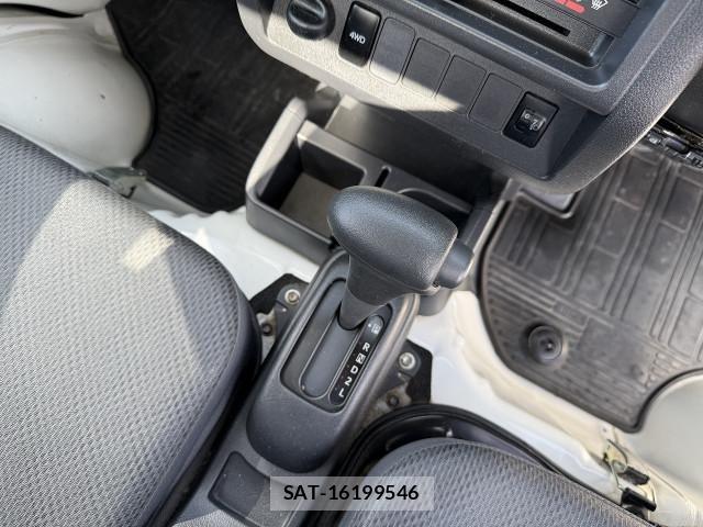 Daihatsu HIJET TRUCK 2016-08 6906185-21