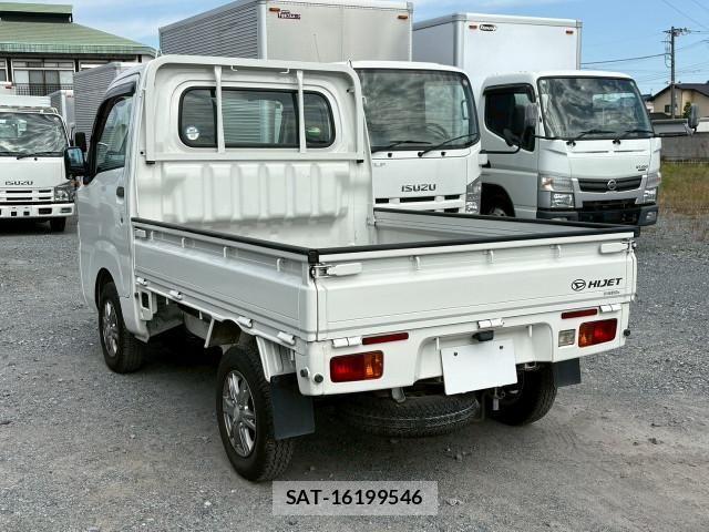 Daihatsu HIJET TRUCK 2016-08 6906185-26