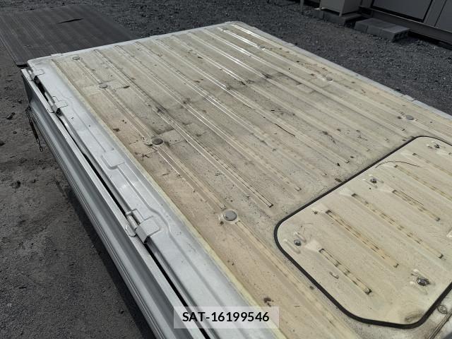 Daihatsu HIJET TRUCK 2016-08 6906185-7