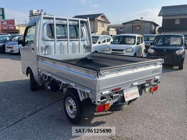 Daihatsu HIJET TRUCK 2022-02 6906173-9