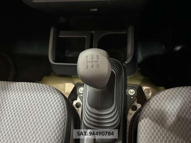 Daihatsu HIJET TRUCK 2018-07 6906181-16