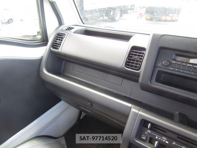 Daihatsu HIJET TRUCK 2019-02 6906178-17