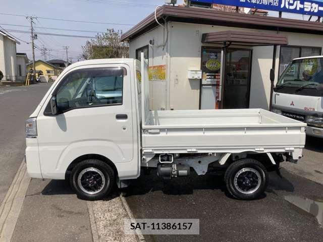Daihatsu HIJET TRUCK 2018-01 6906170-19