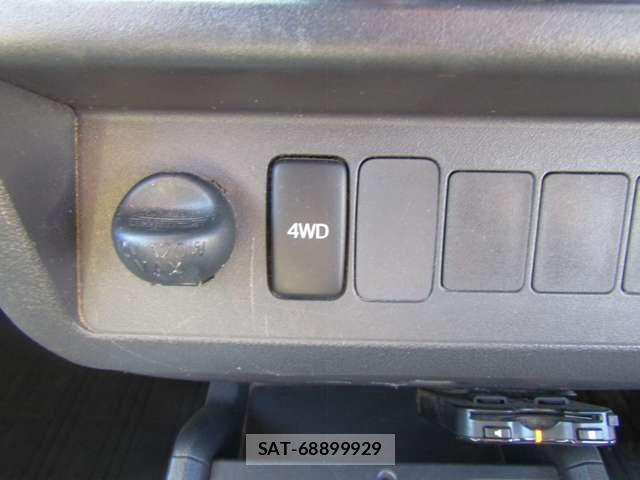 Daihatsu HIJET TRUCK 2015-04 6906183-15