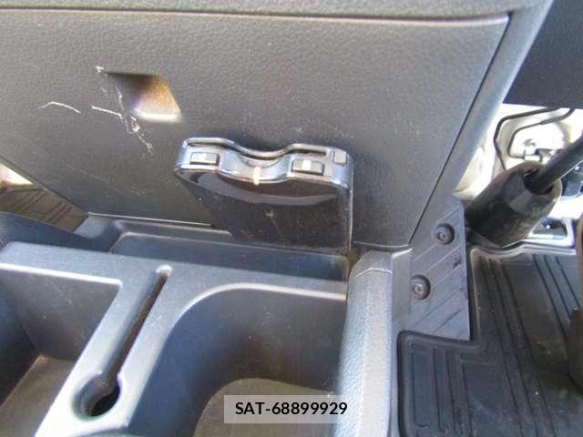 Daihatsu HIJET TRUCK 2015-04 6906183-16